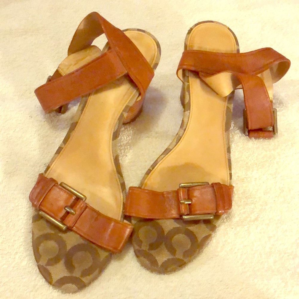 Signature Coach Sandals